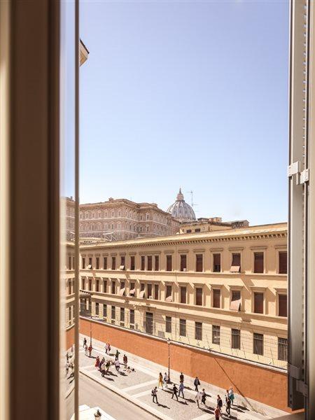 Domus Porta Angelica Guest house 3*